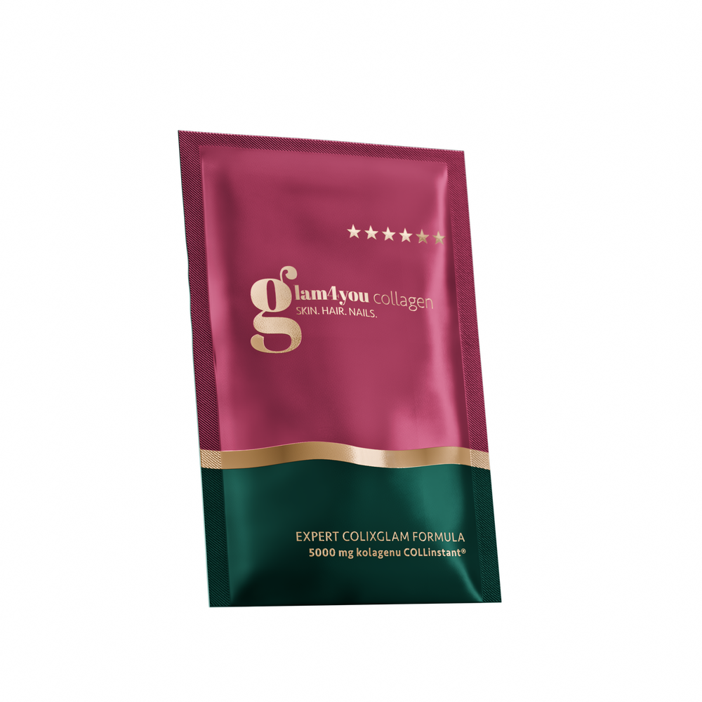 Produktu Glam4you, pojedyncza saszetka kolagenu w proszku, o smaku owoców leśnych.